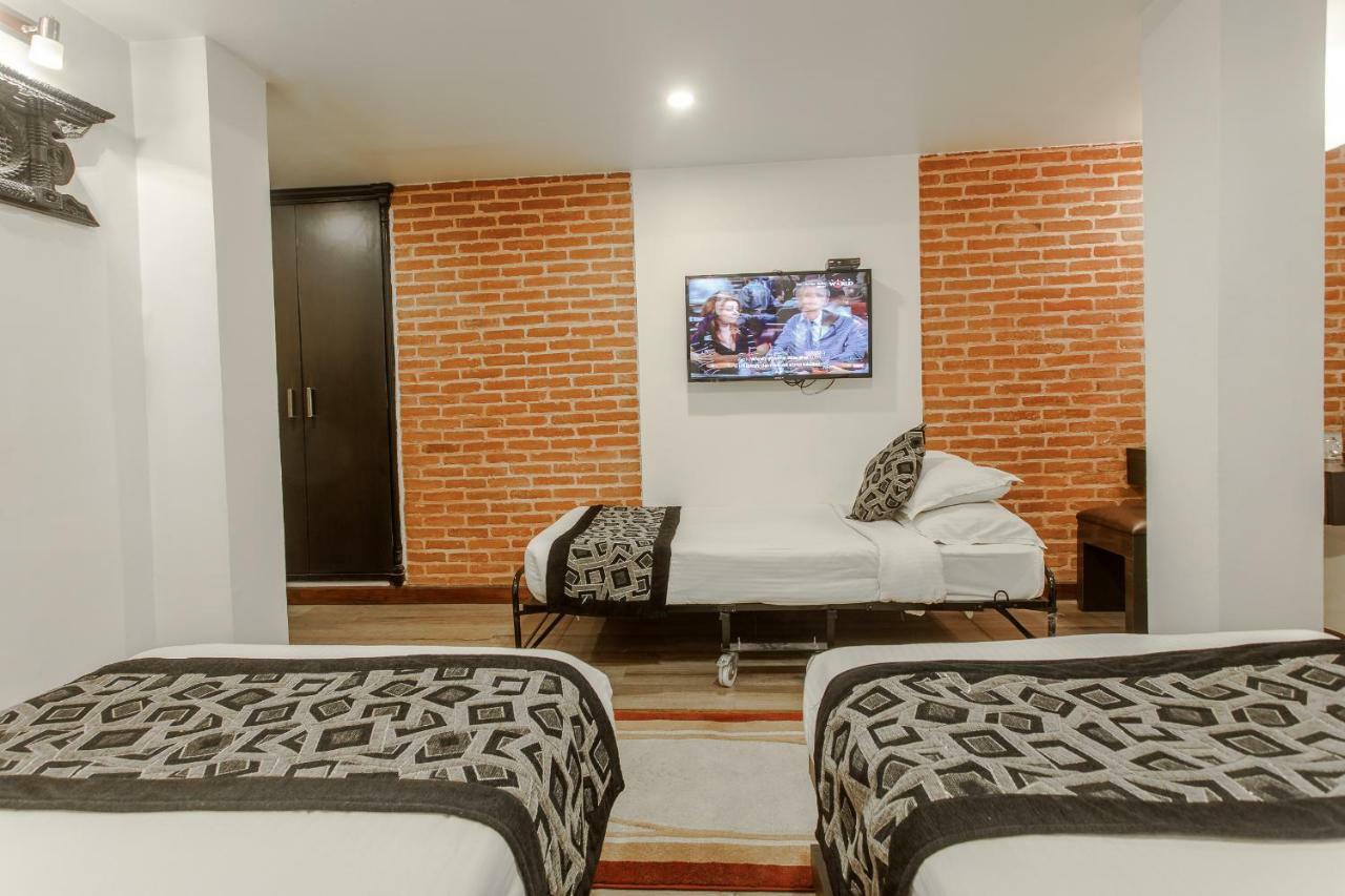 Hotel Shreesu Kathmandu Buitenkant foto