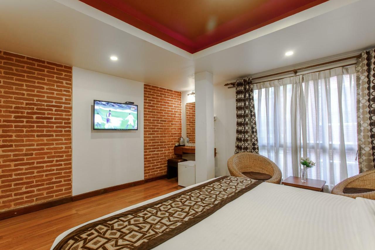 Hotel Shreesu Kathmandu Buitenkant foto