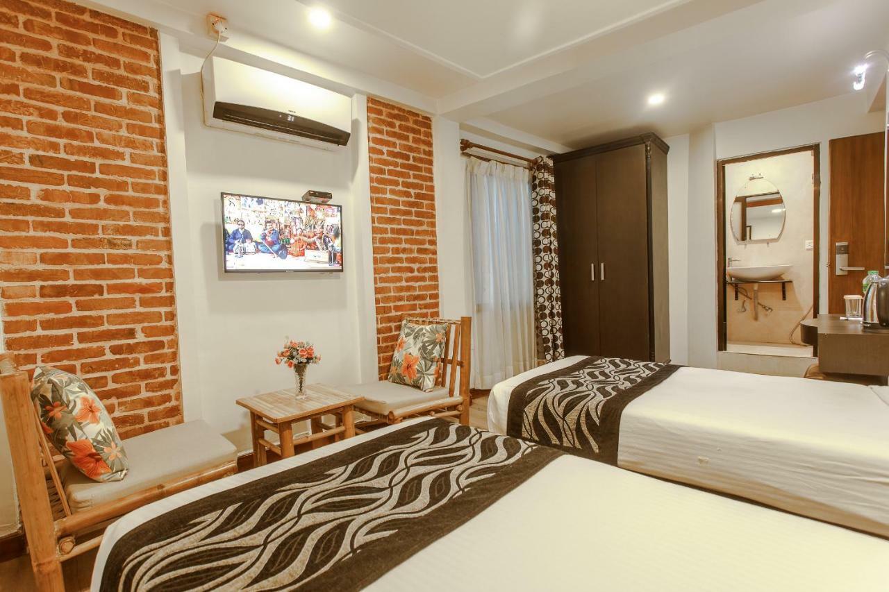 Hotel Shreesu Kathmandu Buitenkant foto