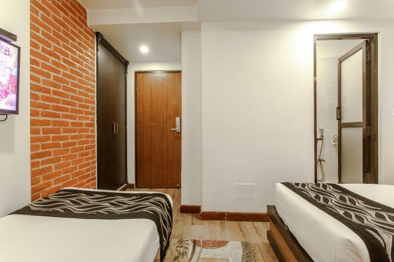 Hotel Shreesu Kathmandu Buitenkant foto