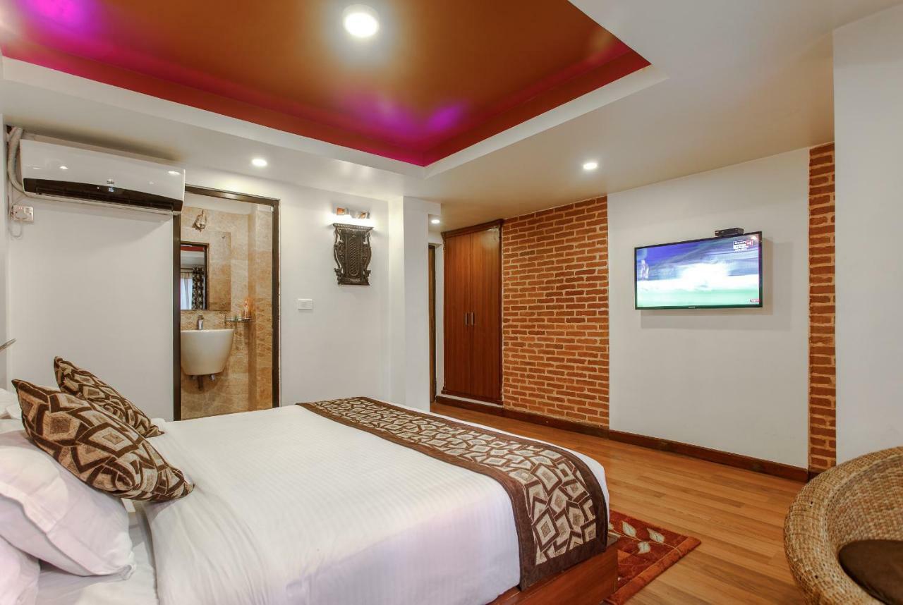 Hotel Shreesu Kathmandu Buitenkant foto