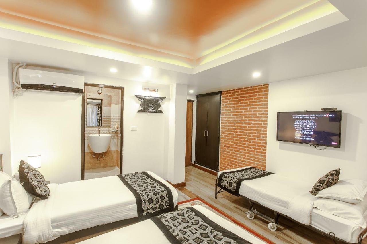 Hotel Shreesu Kathmandu Buitenkant foto