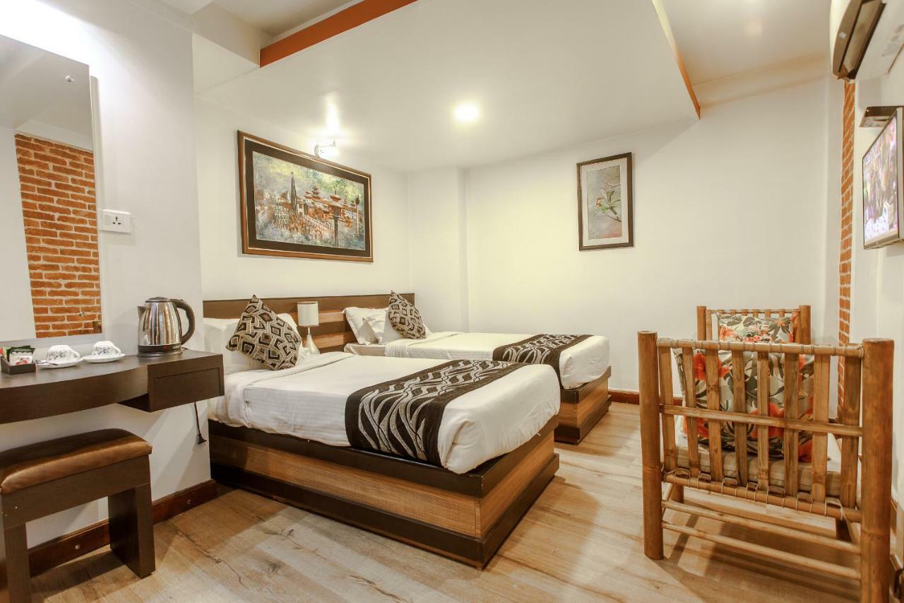 Hotel Shreesu Kathmandu Buitenkant foto